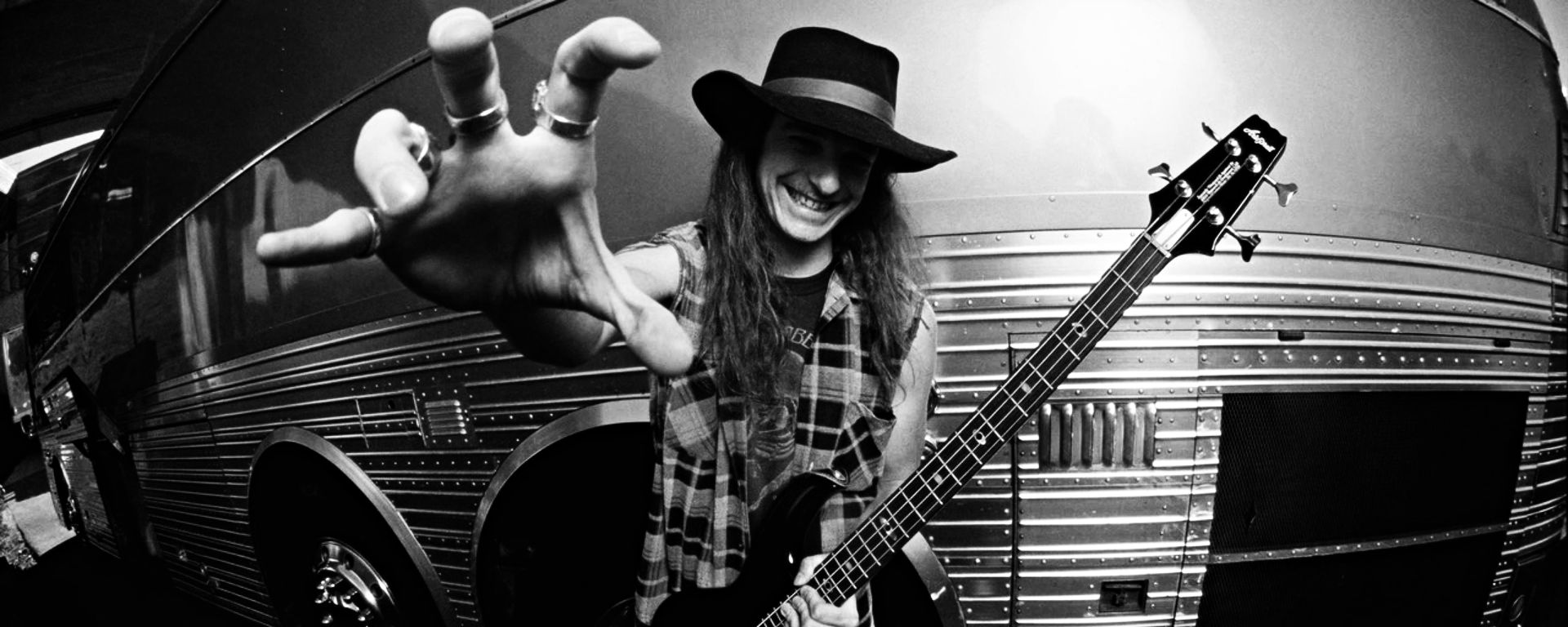 CLIFF BURTON