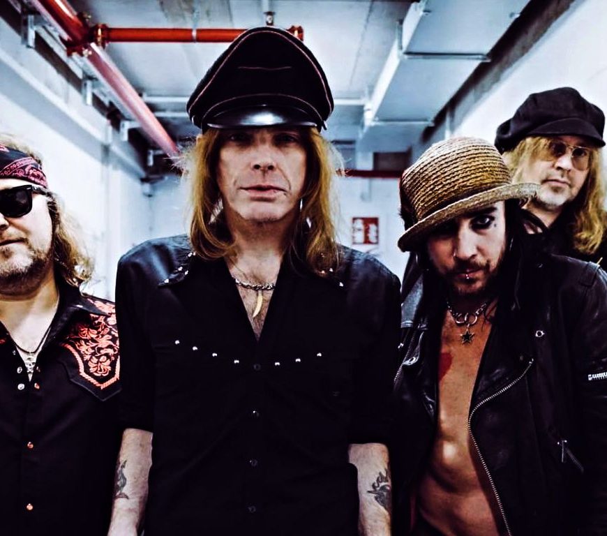 THE HELLACOPTERS
