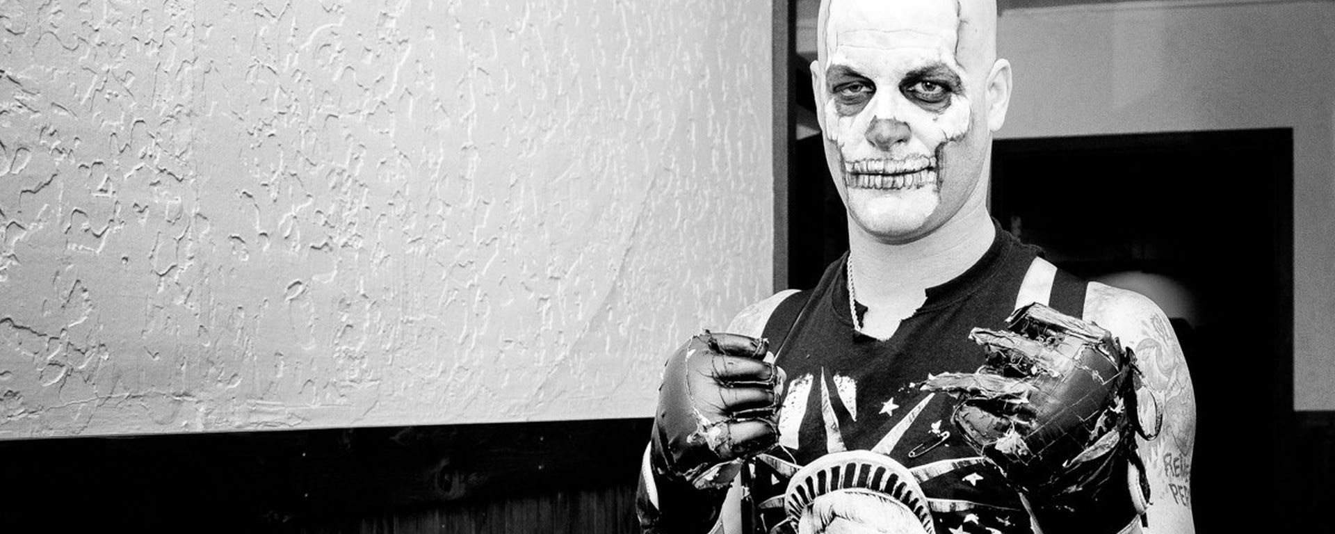 MICHALE GRAVES