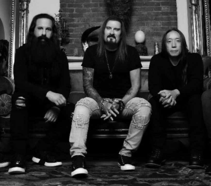 DREAM THEATER