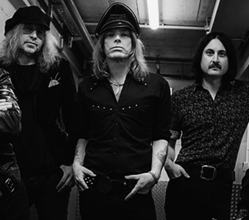 THE HELLACOPTERS