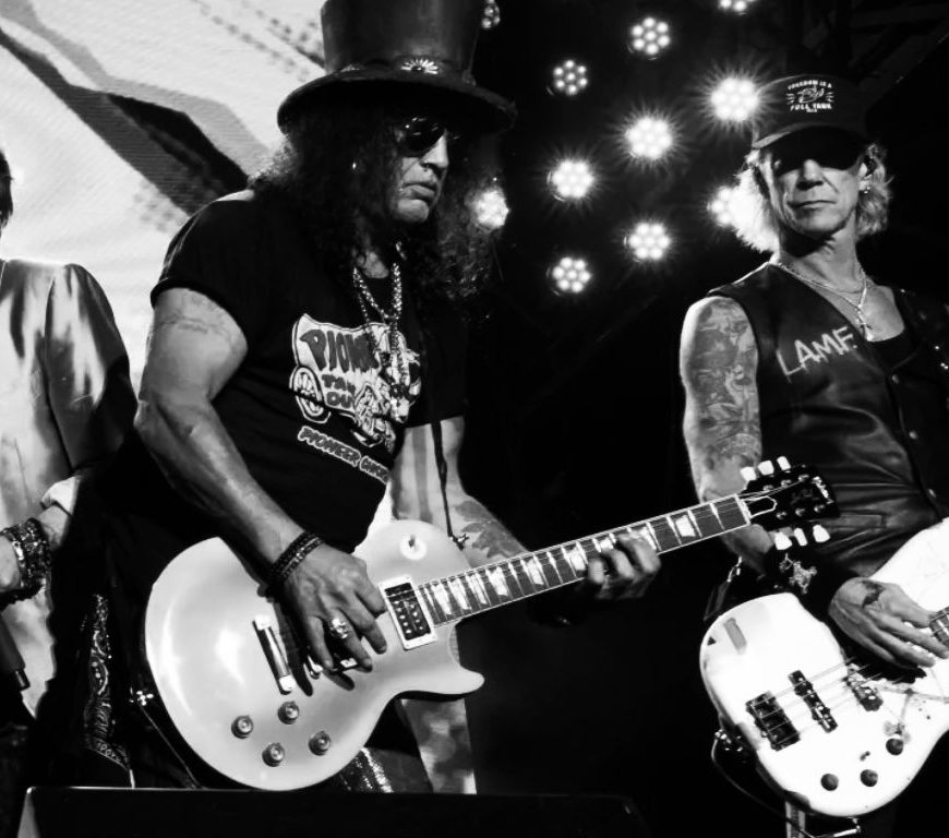 GUNS N' ROSES