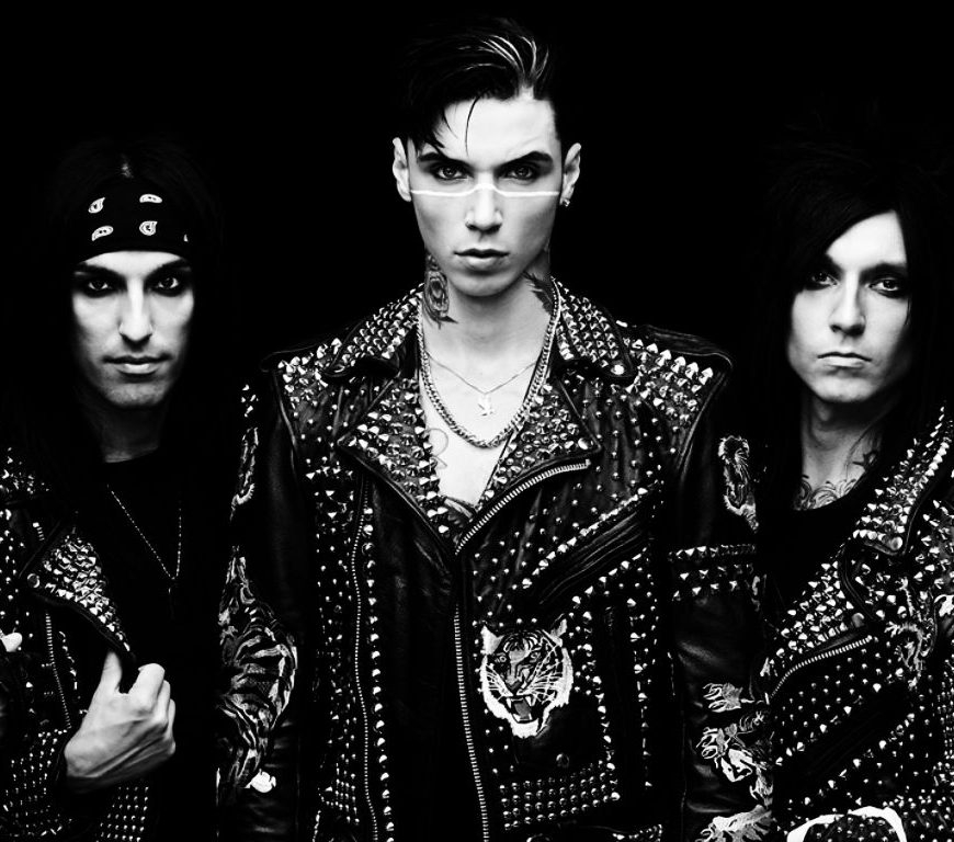 BLACK VEIL BRIDES